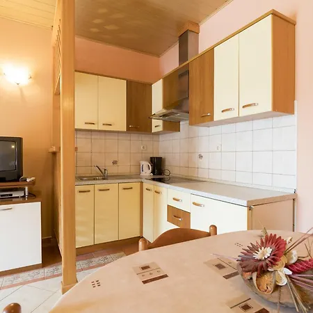 Apartment Kori *